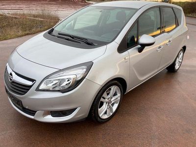 Silber Gebraucht 2016 Opel Meriva drive Van / Kleinbus | 10.790 € (Fairer Preis)