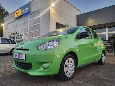 Gebraucht Mitsubishi Space Star Classic Collection 71 PS (52 kW) 2014 Premium "pop green" Van / Kleinbus