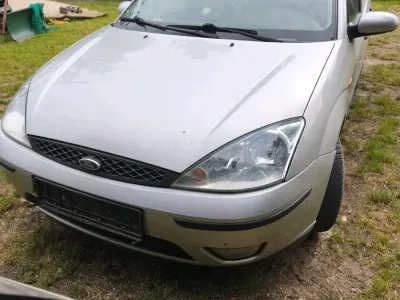 Gebraucht Ford Focus 100 PS (73 kW) 2003 Grau Kombi