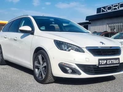 Gebraucht Peugeot 308 SW Allure 131 PS (96 kW) 2016 Weiß Kombi