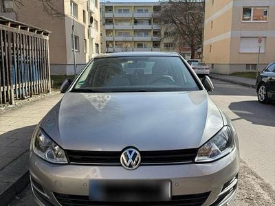 Gebraucht VW Golf 2015 Silber Coupé