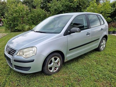 VW Polo
