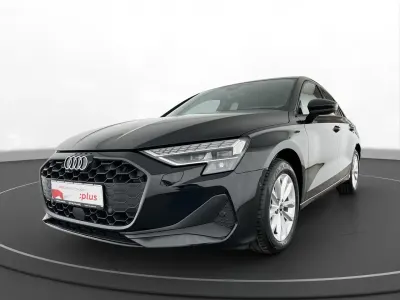 Gebraucht Audi A3 Ambiente 150 PS (110 kW) 2025 Mythosschwarz Limousine