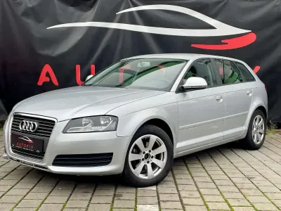 Gebraucht Audi A3 Attraction 105 PS (77 kW) 2010 Eissilber metallic Kleinwagen