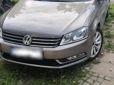 Gebraucht VW Passat 150 PS (110 kW) 2011 Braun Kombi