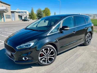 Second-hand Ford S-MAX S 180 CP (132 kW) 2015 Negru Monovolum