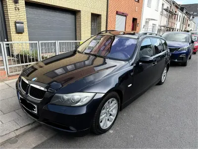 Gebraucht BMW 318 M Sport 143 PS (105 kW) 2008 Blau Kombi
