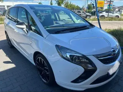 Gebraucht Opel Zafira Tourer OPC 165 PS (121 kW) 2013 Weiß Van / Kleinbus