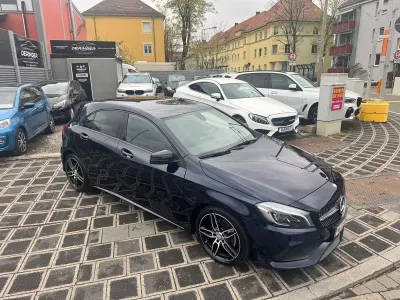 Używany Mercedes A180 AMG line 122 KM (89 kW) 2017 Niebieski Sedan/Limuzyna