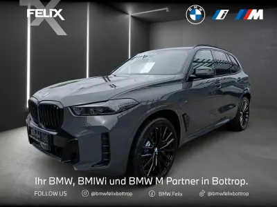 Neu BMW X5 M Sport 489 PS (359 kW) 2026 Grau SUV