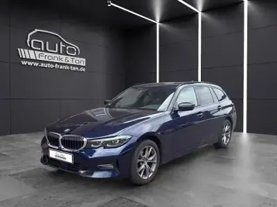 Gebraucht BMW 320 Sport Line 265 PS (194 kW) 2021 Blau Kombi