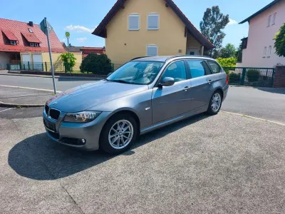 Gebraucht BMW 320 Lifestyle 184 PS (135 kW) 2011 Silber Kombi