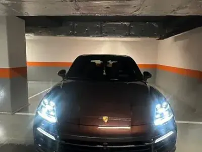 Gebraucht Porsche Cayenne 340 PS (250 kW) 2019 Braun SUV