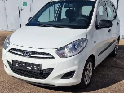 Usata Hyundai i10 Classic 67 CV (49 kW) 2013 Bianco Utilitaria