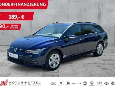 Gebraucht VW Golf VII Life 115 PS (84 kW) 2021 Blau Kleinwagen
