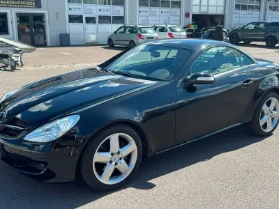 Gebraucht Mercedes SLK280 231 PS (169 kW) 2005 Schwarz Cabrio