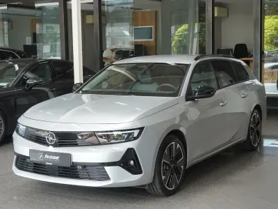 Gebraucht Opel Astra drive 114 kW (156 PS) 2024 Grau Kleinwagen