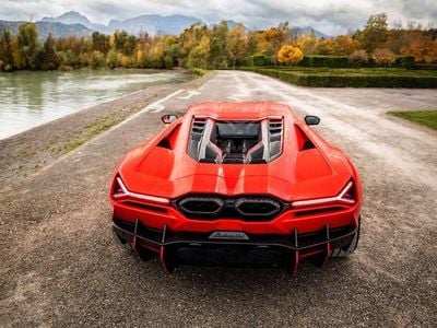 Orange Gebraucht 2024 Lamborghini Revuelto Coupé | 588.000 € (Teuer)