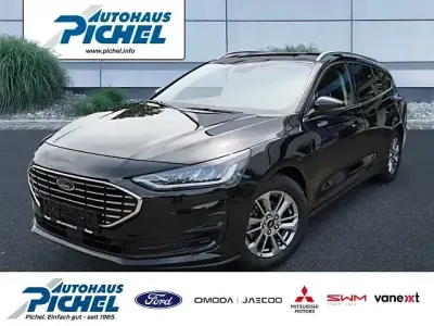 Gebraucht Ford Focus Titanium 125 PS (91 kW) 2022 Schwarz(metallic) Kombi