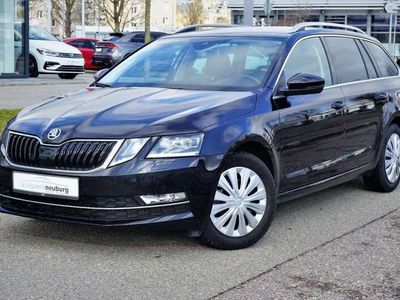 gebraucht Skoda Octavia OctaviaCOMBI 2.0 TDI DSG STYLE I LED I NAVI