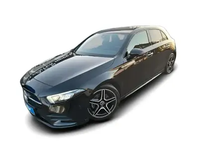 Gebraucht Mercedes A180 AMG 116 PS (85 kW) 2022 Schwarz Limousine