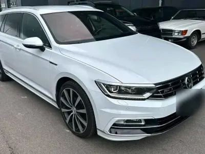 Gebraucht VW Passat 280 PS (205 kW) 2016 Weiß Kombi