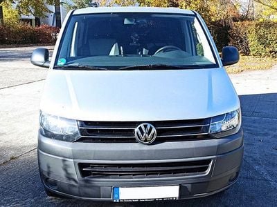 Second-hand VW T5 102 CP (75 kW) 2011 Argintiu Van