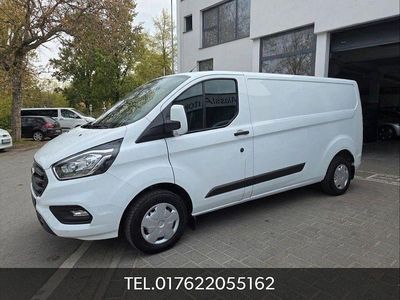 Gebraucht Ford 300 Trend 105 PS (77 kW) 2022 Weiß Van / Kleinbus