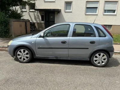 Gebraucht Opel Corsa Enjoy 75 PS (55 kW) 2003 Silber Kleinwagen