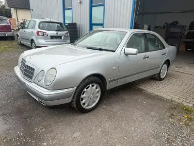 Brugt Mercedes E280