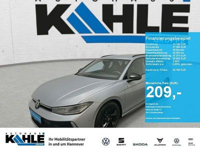 Gebraucht VW Passat R-line 150 PS (110 kW) 2025 Silber (oyster silver) Kombi