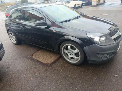 Opel Astra GTC