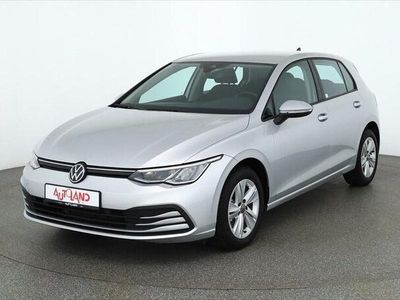 Gebraucht VW Golf VIII 131 PS (96 kW) 2023 Reflexsilber metallic Limousine