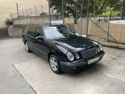 Używany Mercedes E280