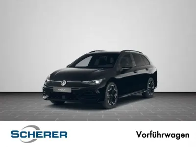 Neu VW Golf VIII R-line 150 PS (110 kW) 2026 Grenadillschwarz metallic Kombi