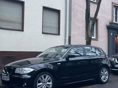 Gebraucht BMW 116 122 PS (89 kW) 2006 Schwarz Kleinwagen