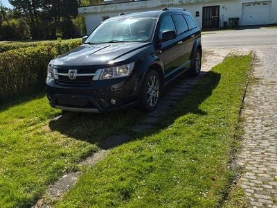 Begagnad Fiat Freemont 170 HK (125 kW) 2014 Svart SUV