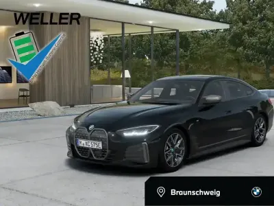 Gebraucht BMW i4 Comfort Edition 400 kW (544 PS) 2023 Black sapphire (schwarz) Limousine