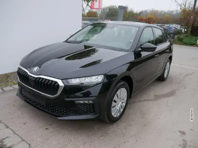 Neu Skoda Scala Selection 116 PS (85 kW) 2026 Schwarz metallic Kleinwagen