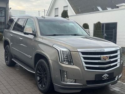 Silber Gebraucht 2018 Cadillac Escalade SUV | 59.900 € (Superpreis)