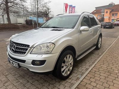 Silber Gebraucht 2006 Mercedes 320 SUV | 7.490 €