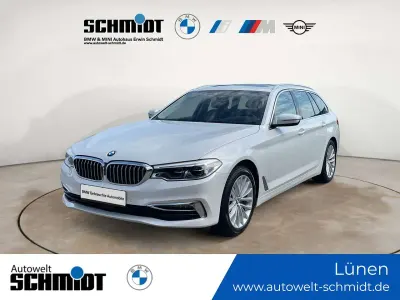 Gebraucht BMW 520 Luxury Line 190 PS (139 kW) 2019 Mineralweiß metallic Kombi