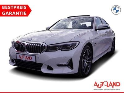 Gebraucht BMW 330e Luxury Line 252 PS (185 kW) 2022 Alpinweiss iii Limousine