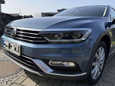 Second-hand VW Passat Alltrack S 239 CP (175 kW) 2018 Albastru Break
