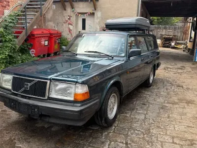 Używany Volvo Polar 112 KM (82 kW) 1991 Zielony Kombi