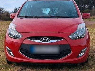 Usata Hyundai ix20 Edition 90 CV (66 kW) 2014 Rosso Utilitaria