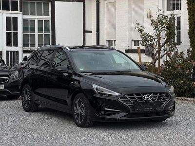 Schwarz Gebraucht 2020 Hyundai i30 Intro Edition Kombi | 17.990 € (Fairer Preis)