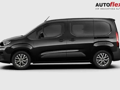 Neu Fiat Doblò 101 PS (74 kW) 2025 Cinema schwarz metallic Van / Kleinbus