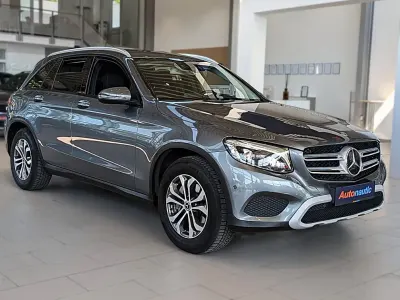 Gebraucht Mercedes GLC250 204 PS (150 kW) 2018 Grau SUV