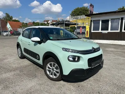 Gebraucht Citroën C3 Feel 83 PS (61 kW) 2019 Grün Kleinwagen
